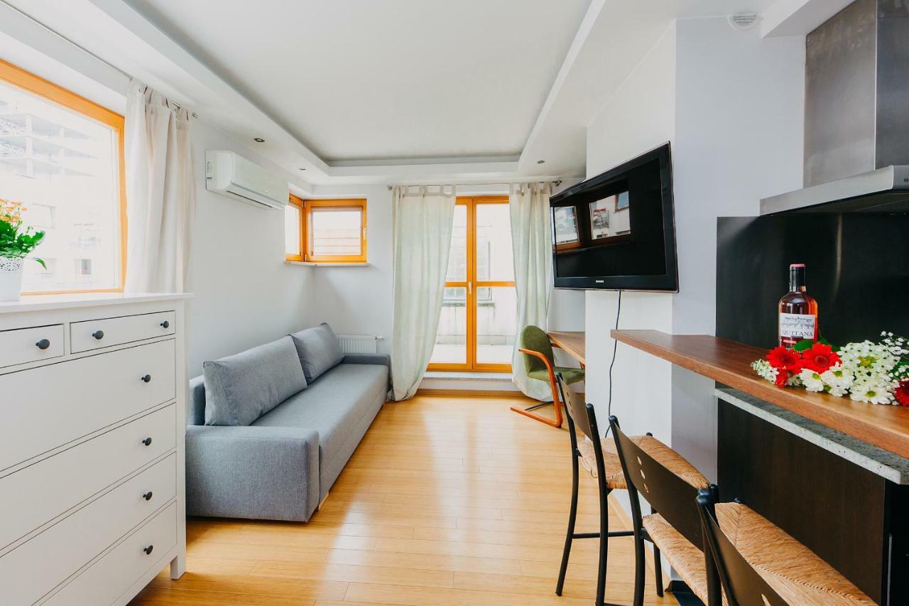 Shortstaypoland Chelmska Varşovia Exterior foto